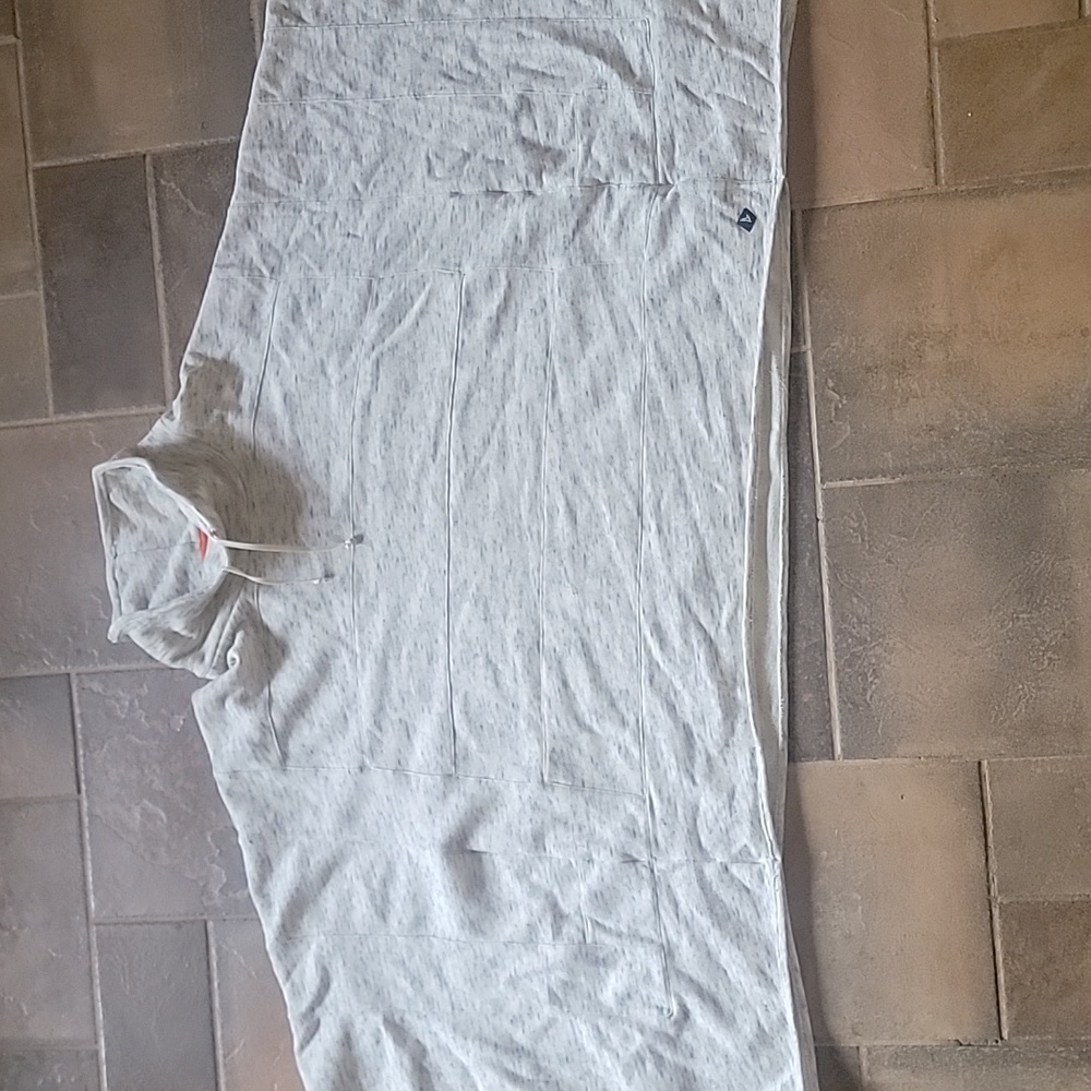 Sperry poncho size small